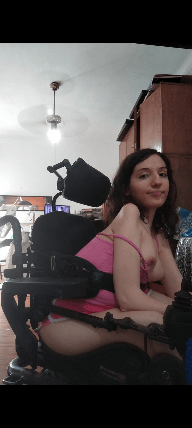 Would you fuck a petite disabled girl? Girl, onlyfans Onlyfans petite