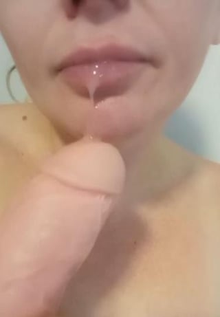 Can you cum in my face? Girl, onlyfans Onlyfans petite