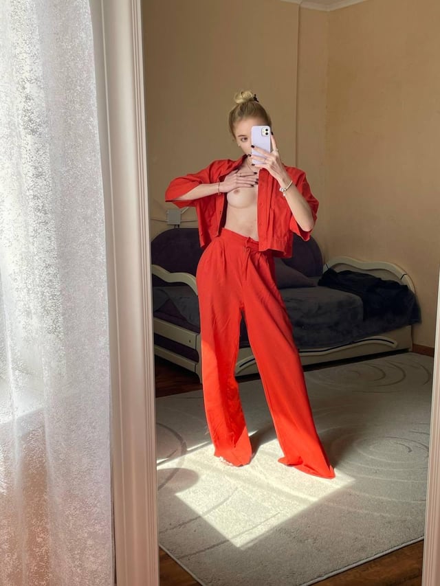 My slender body feels even more beautiful in red colored clothes Onlyfans Petite girls Onlyfans petite