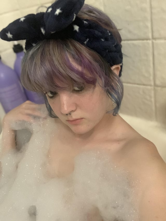 Would you drink an emo girl’s bath water? Girl, onlyfans Onlyfans petites